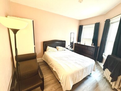 369 Tappan St unit 4, Brookline, MA 02445 - photo 5