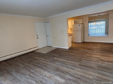 417 Parkdale Ave unit 6, Rochester, MI 48307 - photo 3