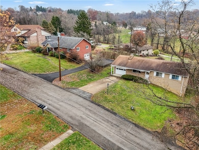 95 Crestvue Rd, Washington, PA 15301 - photo 2