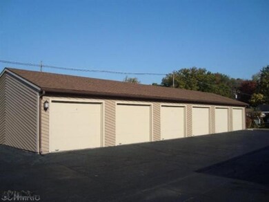 garage lakeshore
