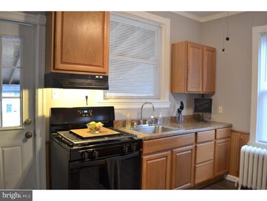 522 Walnut St, Delanco, NJ 08075 - photo 2