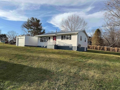 2553 Milstead Place, Draper, VA 24324 - photo 2