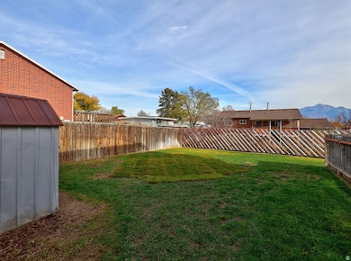 7165 Callie Dr, West Jordan, UT 84084 - photo 3