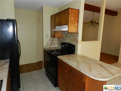 908 Hackberry St, Copperas Cove, TX 76522 - photo 4