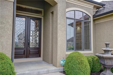 716 SW Estates Dr, Lee's Summit, MO 64082 - photo 4