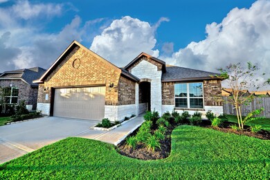 Come enjoy the carefree lifestyle in the 