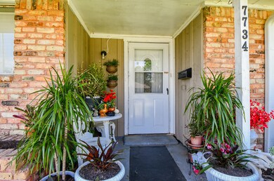 7734 Yoe St, Houston, TX 77016 - photo 6