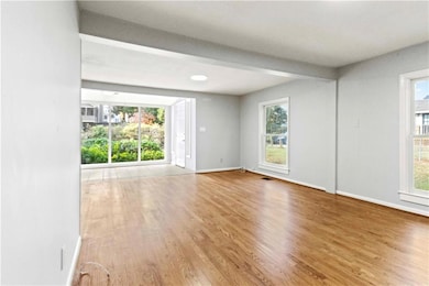 2314 Wayside Dr, Atlanta, GA 30319 - photo 4