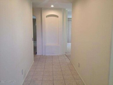Foyer 1646 Nighthawk