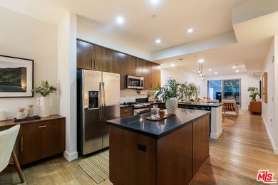 6001 Carlton Way unit 105, Los Angeles, CA 90028 - photo 7