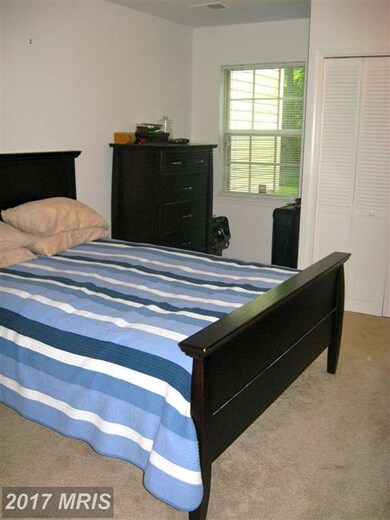 10416 Parthenon Ct, Bethesda, MD 20817 - photo 7