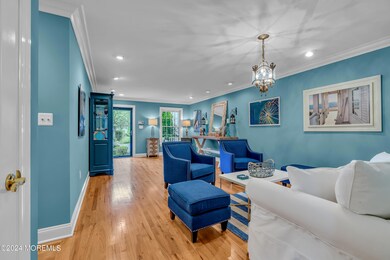 Living Room/ Dining Room