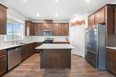 9620 Mason Trails Rd, Roseville, CA 95747 - photo 4