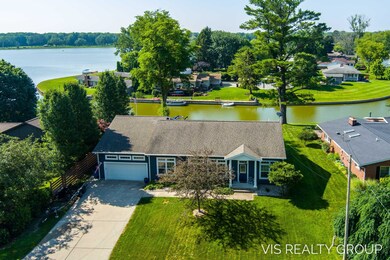 15-web-or-mls-15496 Linn Ct, Spring Lake