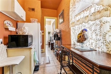 2127 Urquhart St, New Orleans, LA 70116 - photo 6