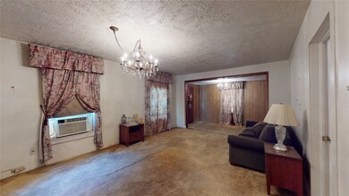 2521 Avenue of Oaks St, Houston, TX 77026 - photo 3