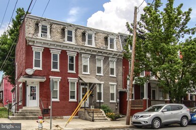 547 N 2nd St, Columbia, PA 17512 - photo 3