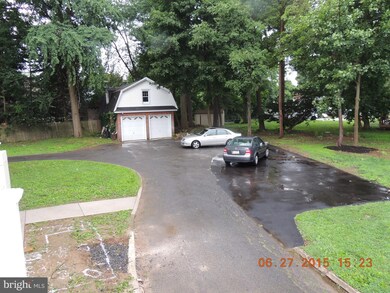 626 Burmont Rd, Drexel Hill, PA 19026 - photo 3