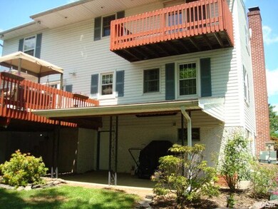 626 Jordan Cir, Whitehall, PA 18052 - photo 7