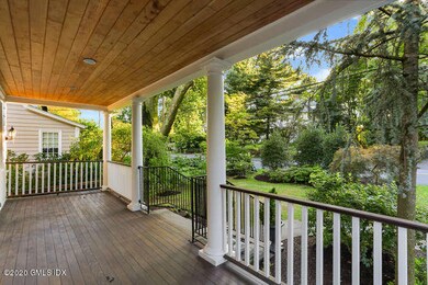 49 Riverside Ave Riverside CT-small-035-