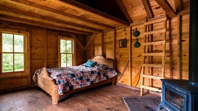 1710 Wild Apple Rd, South Pomfret, VT 05067 - photo 6