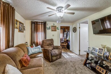 2314 Lyon St, Des Moines, IA 50317 - photo 2