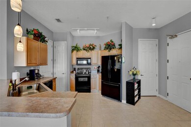 821 Terrace Ridge Cir unit 733, Davenport, FL 33896 - photo 5