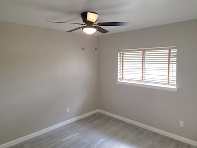 7939 Battleoak Dr, Houston, TX 77040 - photo 7