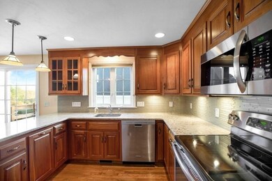 3 Nature View Dr, Uxbridge, MA 01569 - photo 3