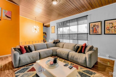 3901 Union Ave unit 15, Bakersfield, CA 93305 - photo 7