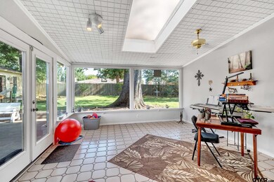 218 Stanford St, Tyler, TX 75701 - photo 6