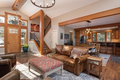 5. Great room, dining, kitchen (1)