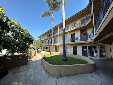 10355 Long Beach Blvd, South Gate, CA 90280 - photo 3