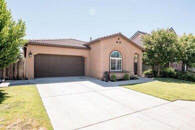 2778 N Dee Ann Ave, Fresno, CA 93727 - photo 3