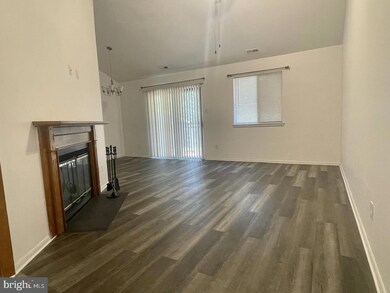 503B Cypress Point Cir, Mount Laurel, NJ 08054 - photo 3