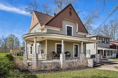 003_211westfranklin_64
