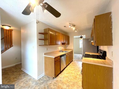 21874 Ronald Dr, Lexington Park, MD 20653 - photo 6