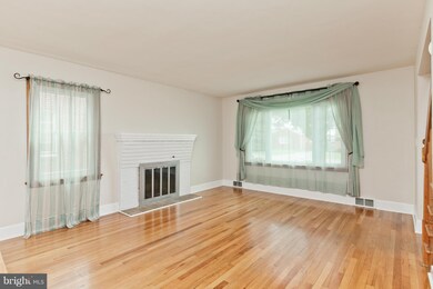 17222 Amber Dr, Hagerstown, MD 21740 - photo 3