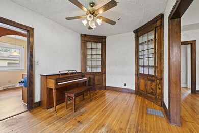 7_dining room 01
