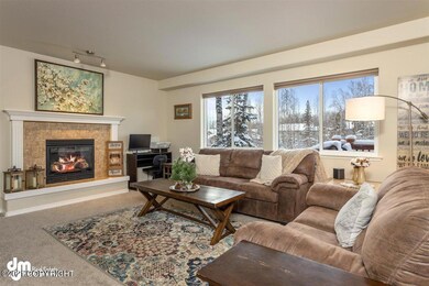 04-Living Room_SOPH7853