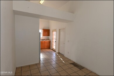 14600 Canario Dr, Horizon City, TX 79928 - photo 5