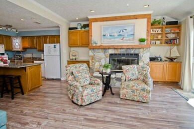 Open to Kitchen