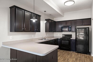 822 Northgate Blvd unit 8, New Albany, IN 47150 - photo 5