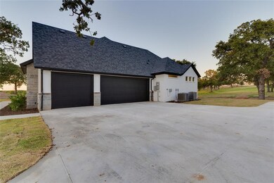 174 Las Brisas Dr, Decatur, TX 76234 - photo 4