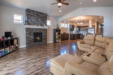 20837 Bobwhite Ct Bend OR-print-003-014-