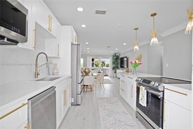 Riverhouse Gardens unit 207, Deerfield Beach, FL 33441 - photo 3