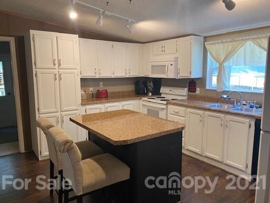 728 Seven Springs Way, Denver, NC 28037 - photo 2