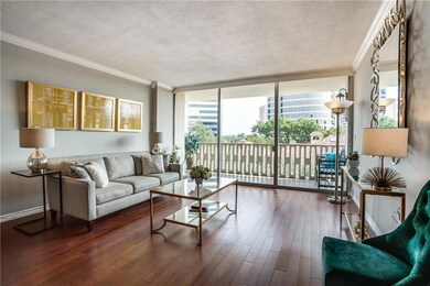 Stunning Turtle Creek North Condo with an abundanc