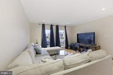 9500 Melrose Square Way, Gaithersburg, MD 20882 - photo 6