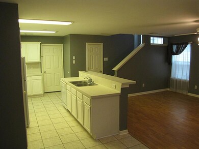 238 S Walden Elms Cir, Spring, TX 77382 - photo 4